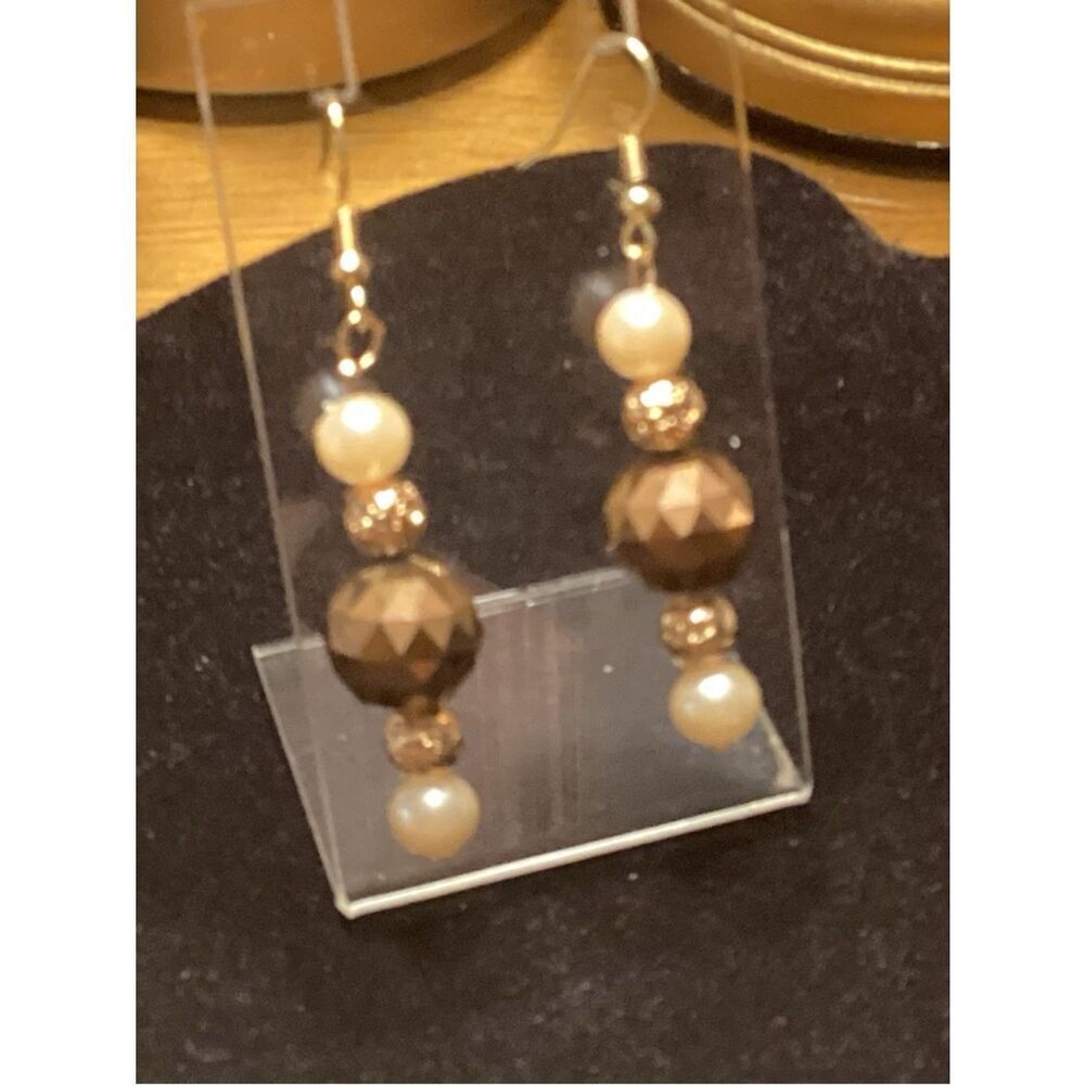 NWOT. Elegant Chocolate Crystal with Faux Pearl Drop Earrings